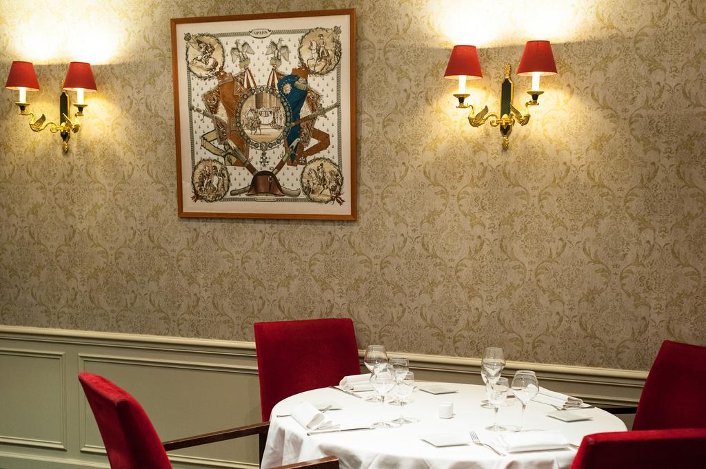 Hotel Restaurant Napoleon Fontainebleau Exteriör bild