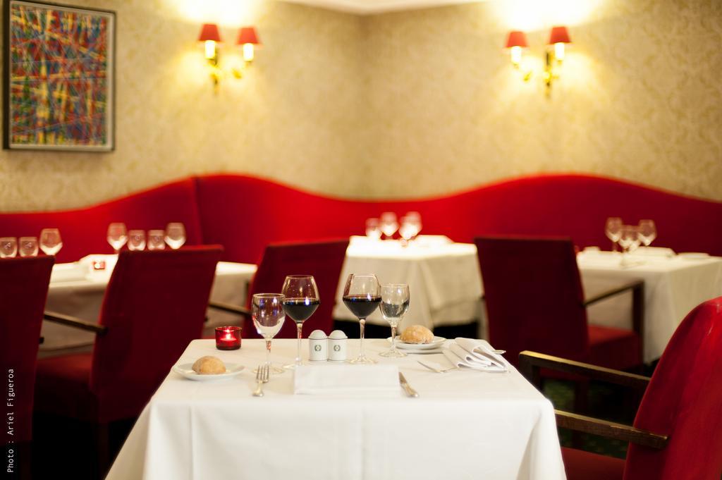 Hotel Restaurant Napoleon Fontainebleau Exteriör bild